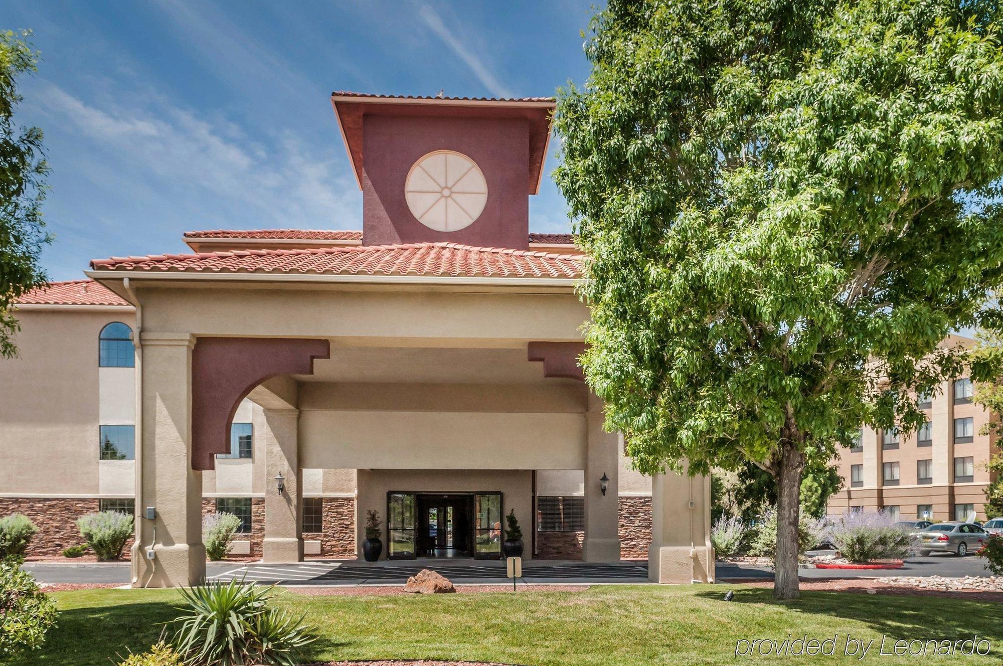 Quality Inn & Suites Albuquerque West Экстерьер фото